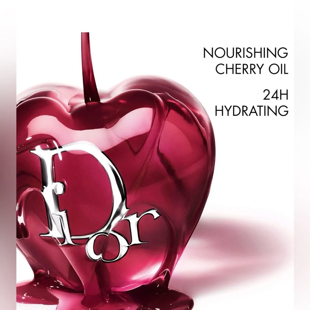 Dior Glow Oil Hydrating High-Shine Gloss in Shade 012 Rosewood-Juicy Finish